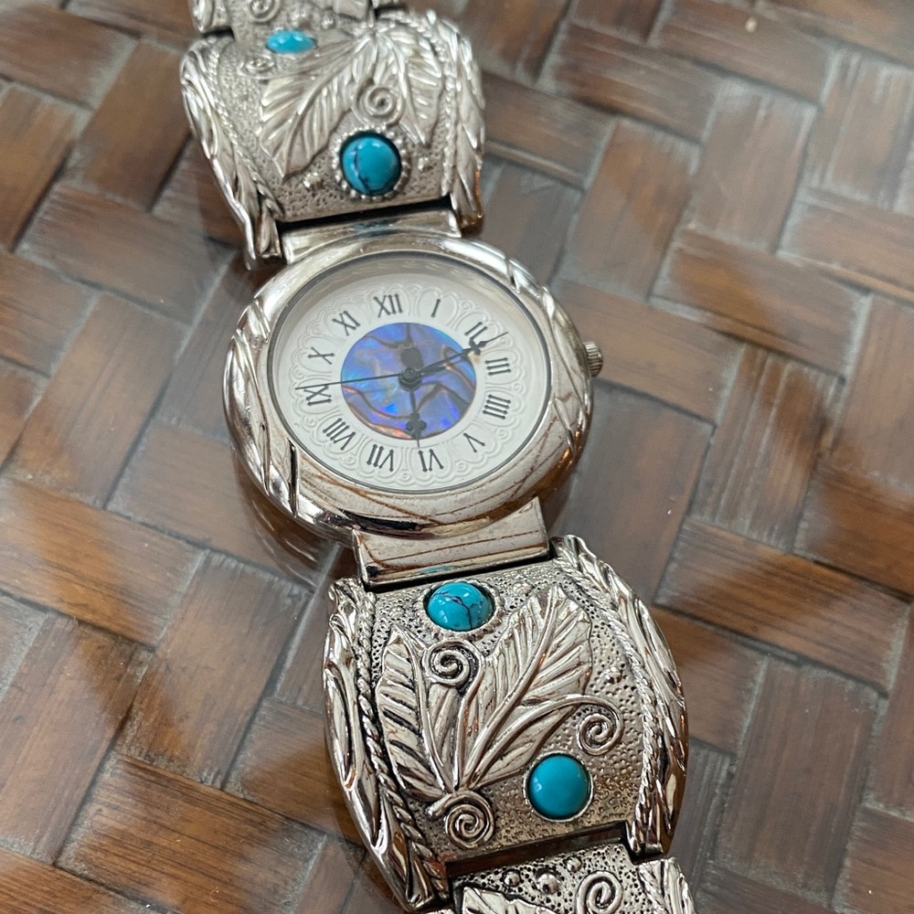 Vintage DeJuno women’s watch